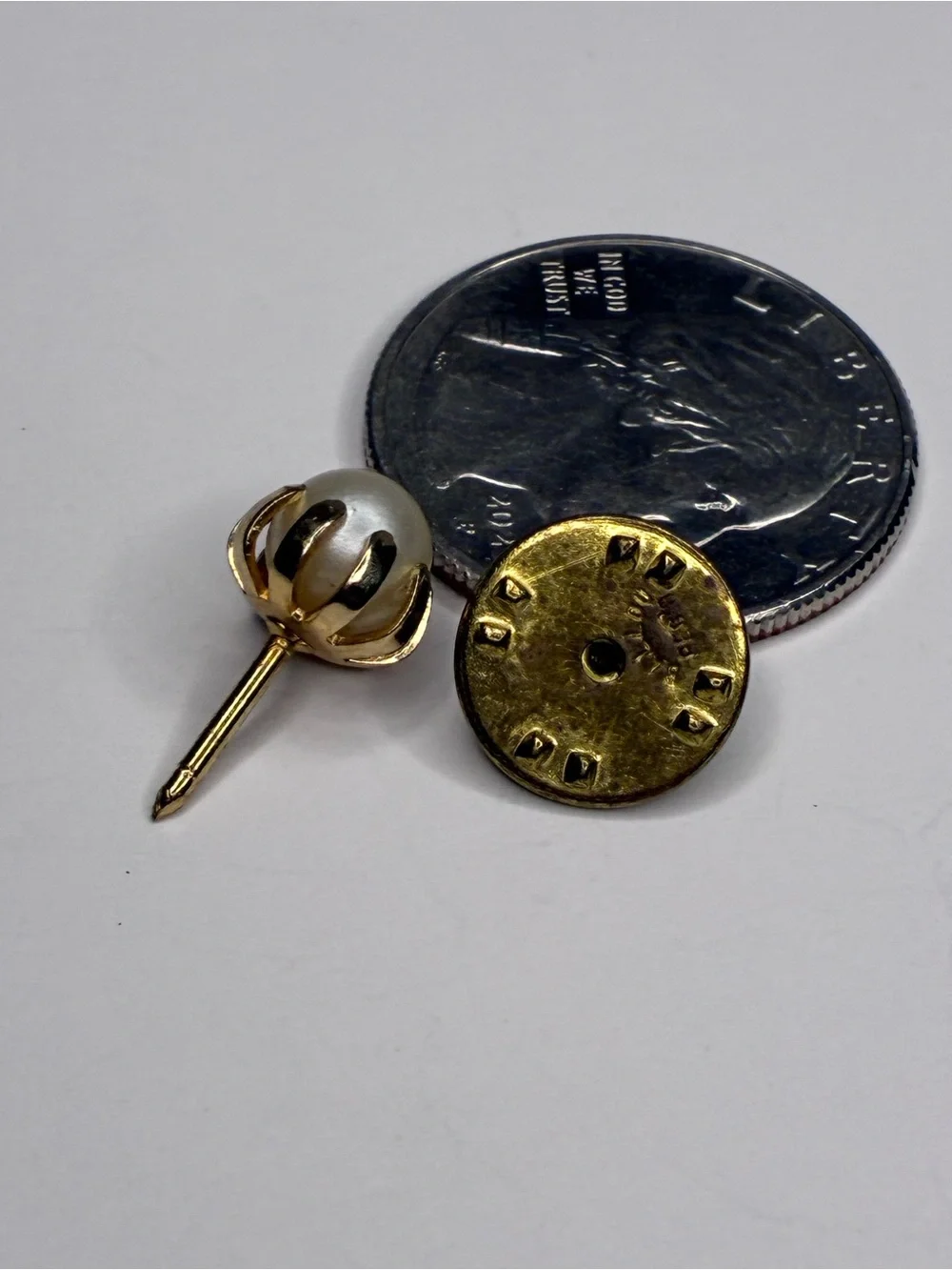 Vintage Gold Toned Round Chain Tie Tack And Gold Colored Pearl Tie Tack Bundle